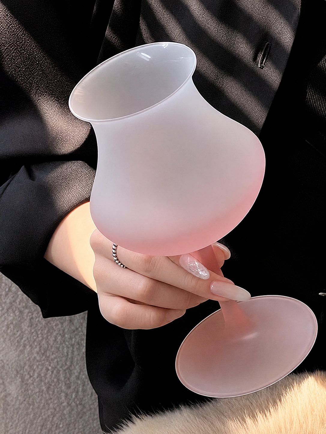 Rosé Mist Frosted Coupe Glass – French Style Cocktail Stemware
