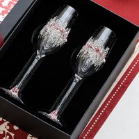 Newlywed Celebration Champagne Glass Set – Elegant Bridal Gift Pair