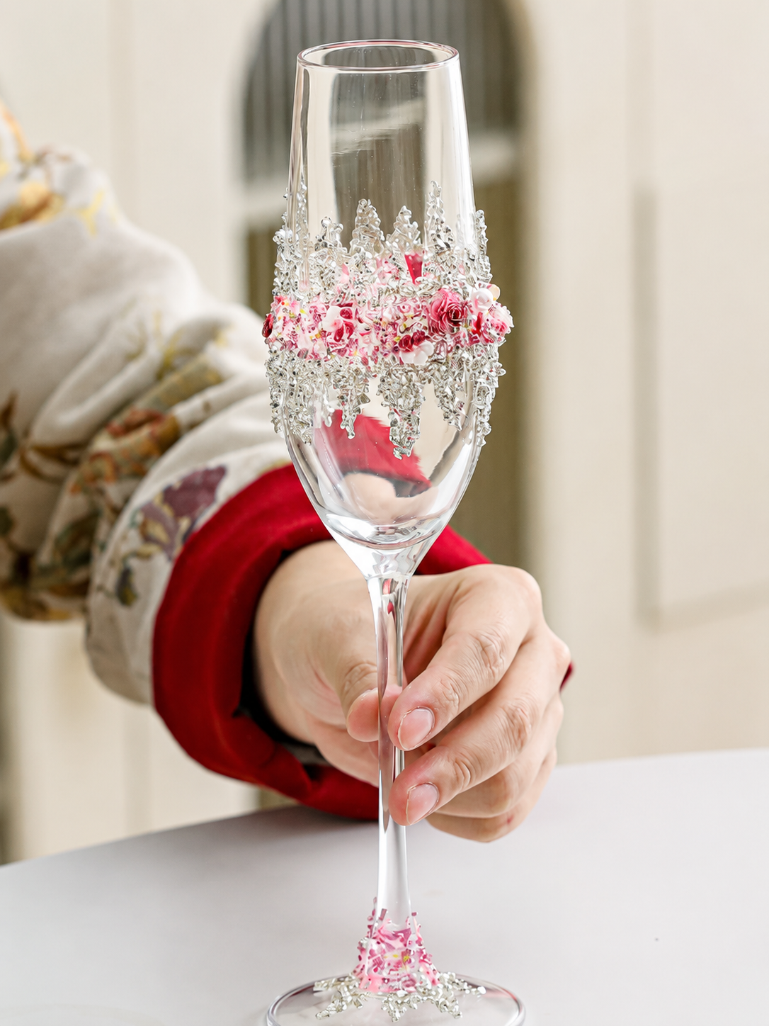 Newlywed Celebration Champagne Glass Set – Elegant Bridal Gift Pair
